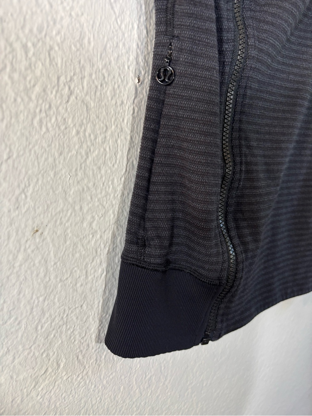Lululemon Bhakti Yoga Jacket Luon Pique Black Dark Slate Black Size 6 - Picture 9 of 14